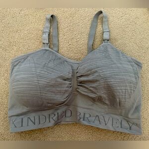 Kindred Bravely Sublime® Hands-Free Pumping & Nursing Bra